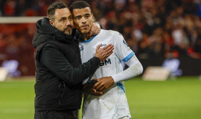 Larmes, cris, étreintes : l’OM s’offre une nuit de légende pour fêter son retour en Ligue des Champions !