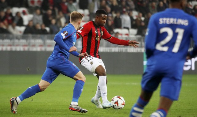 Le maire de Marseille énervé après une banderole niçoise